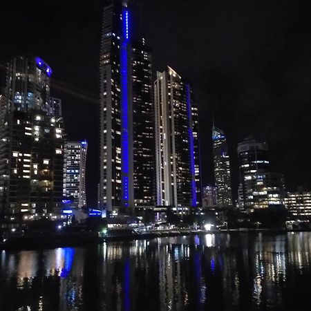 Karana Palms Resort Gold Coast Eksteriør billede